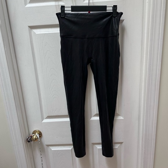 Spanx black faux leather leggings shiny size L Large - Picture 2 of 6